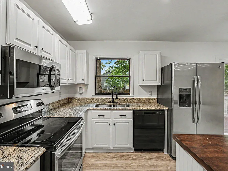 78 Woodmount Dr — Photo 11