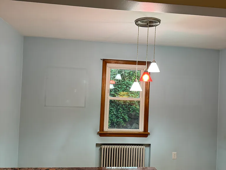 243 Donaldson Ave — Photo 8