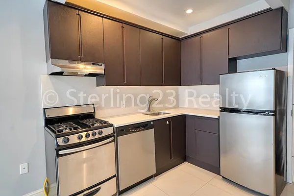 Rented by Sterling Realty Solution Inc | media 1