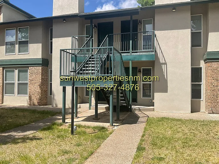 1151 E Navajo St — Photo 3