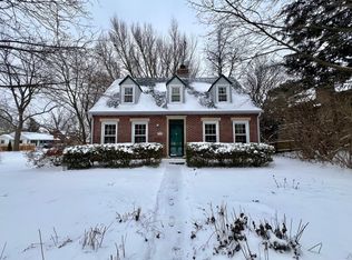 1009 W Green St, Champaign, IL 61821