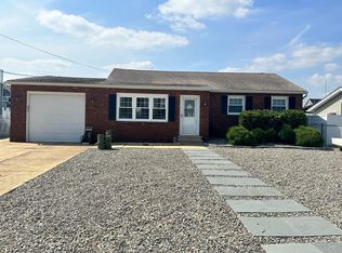 1873 Compass Ct, Toms River, NJ 08753