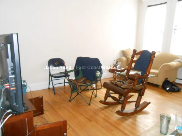 72 Gardner St, Boston, MA