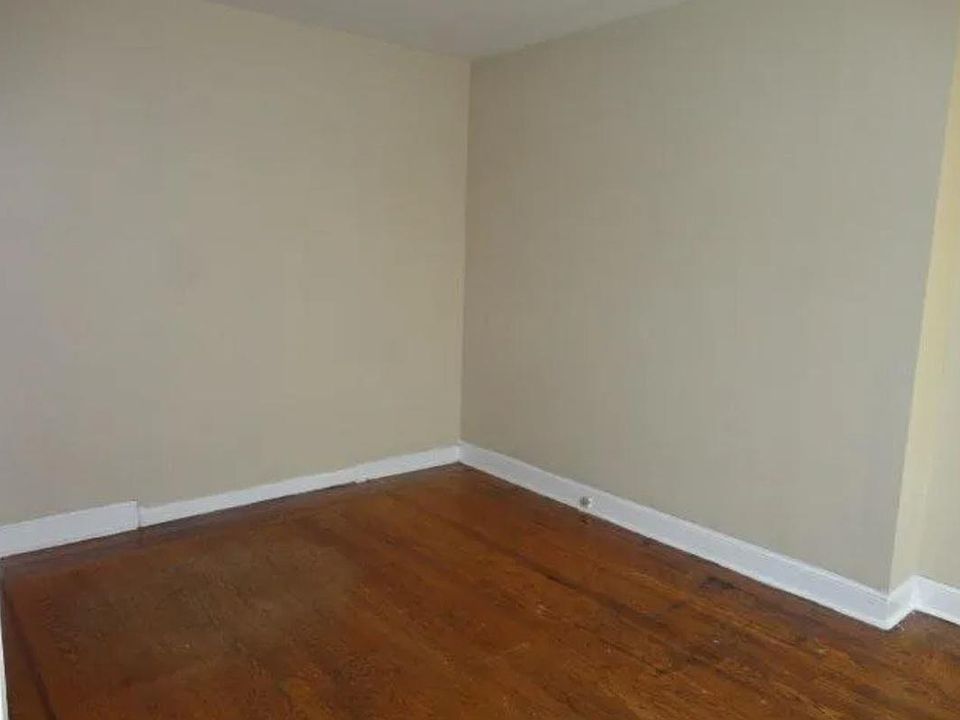 2nd image of 1133 S Broad St APT 3F