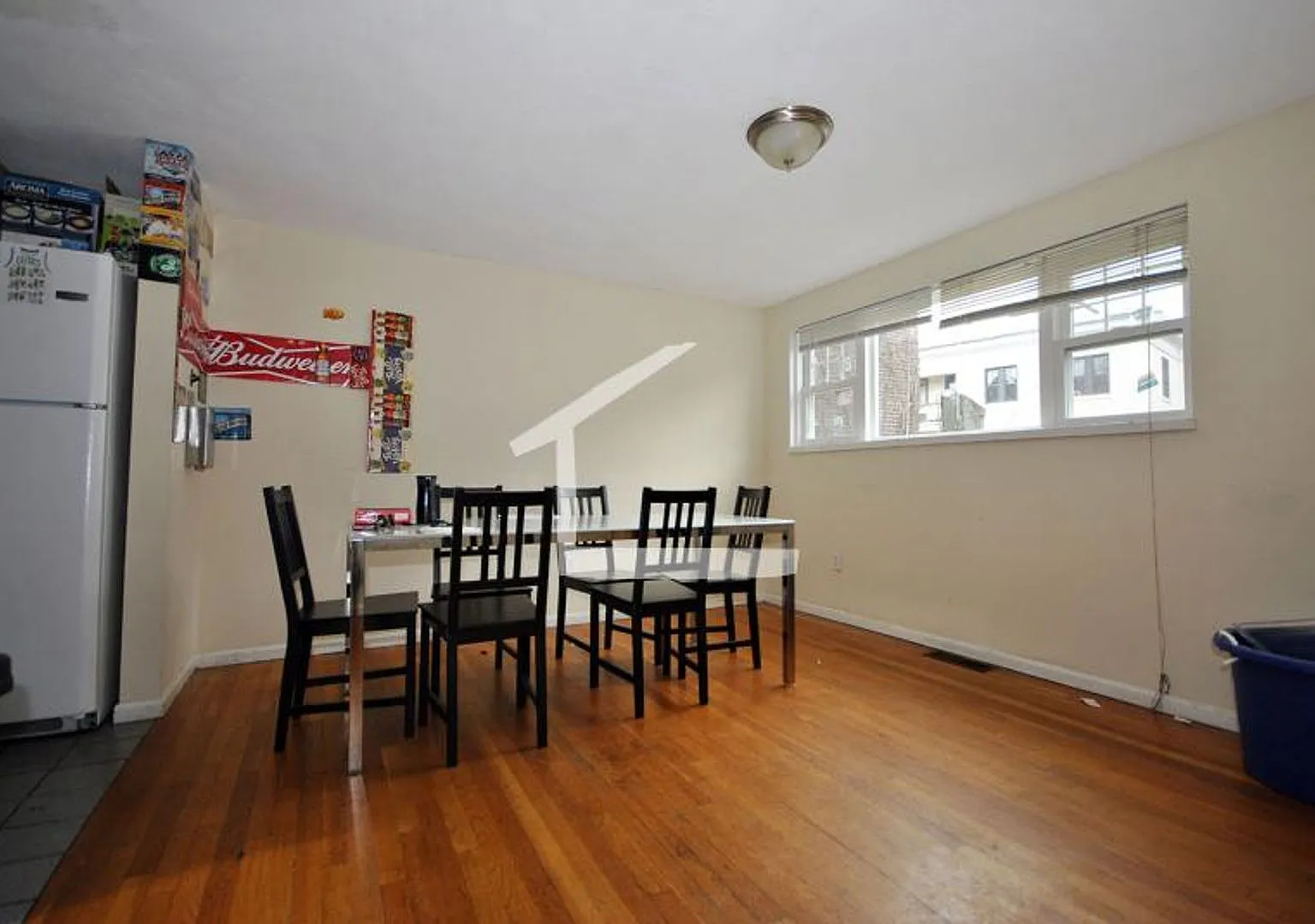 HUge 5 bed townhouse — Photo 2