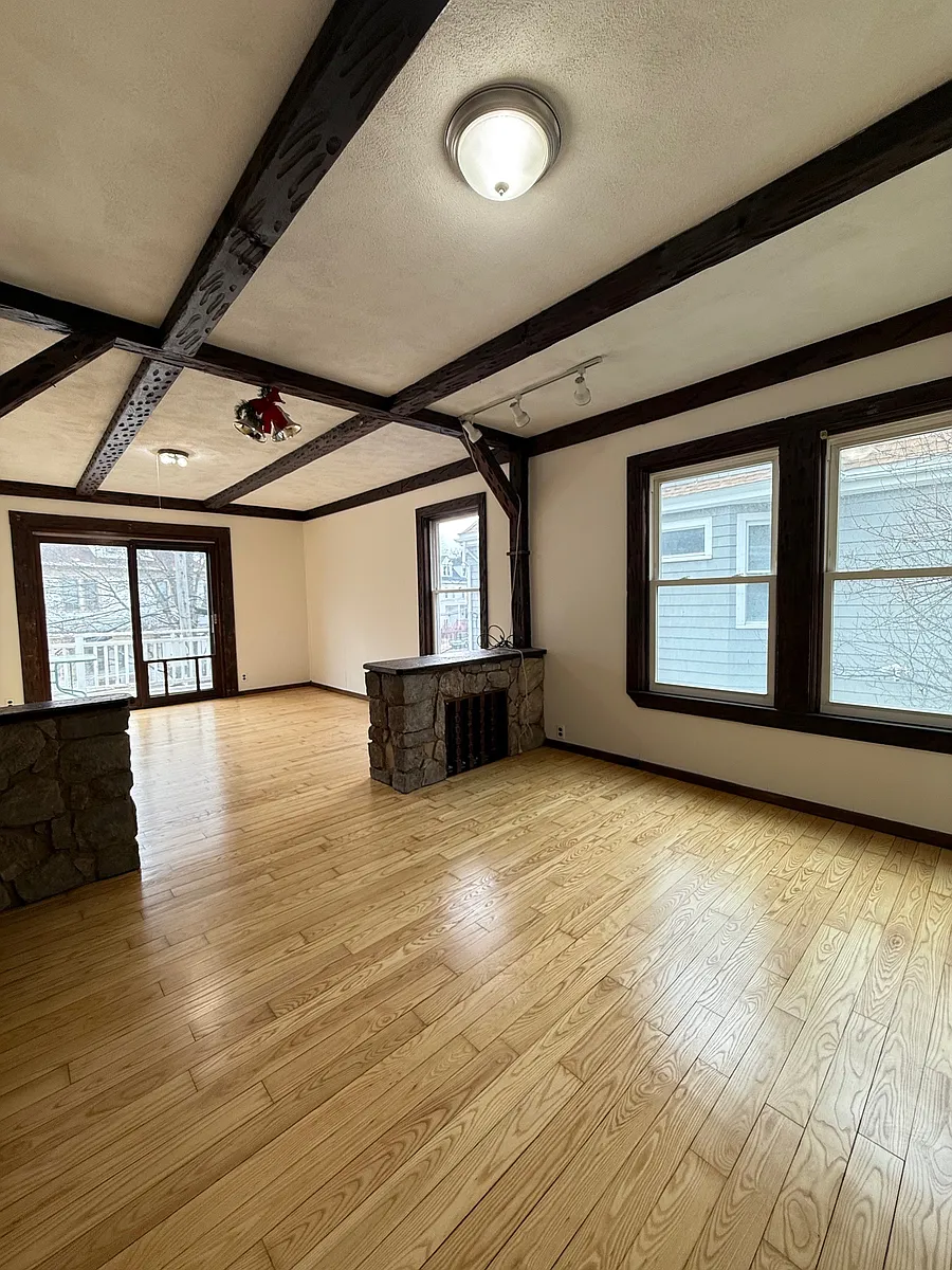 Building Photo - 5 Alcott St #2