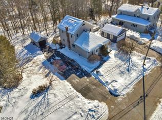 20 Center St, Butler, NJ 07405