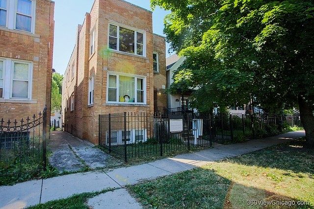 1st image of 3063 N Gresham Ave
