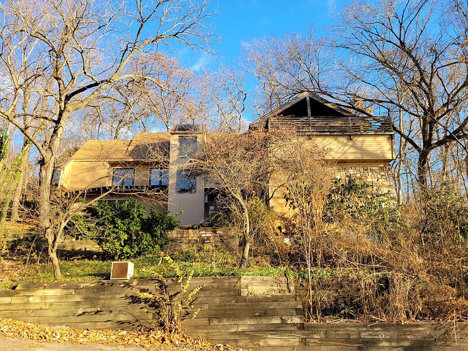 4715 Black Swan Dr, Shawnee, KS 66216 Zillow