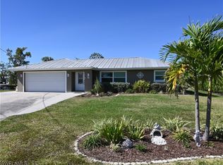 6448 Plumosa Ave, Fort Myers, FL 33908