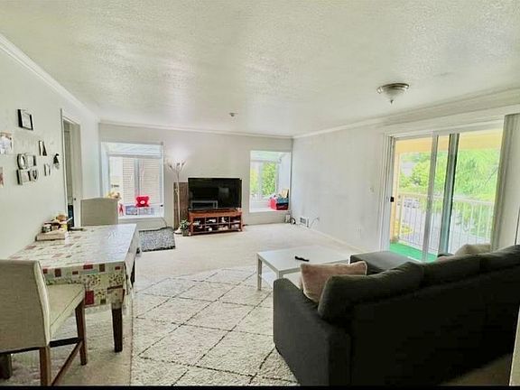 3rd image of 15828 NE Leary Way #303