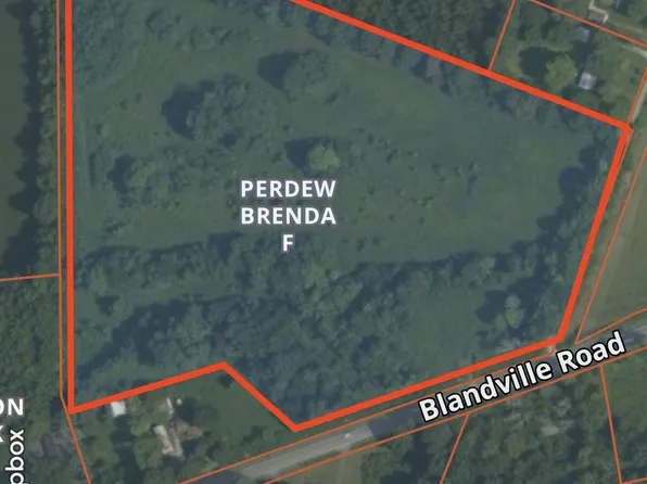 7615 Blandville Rd, Paducah, KY 42001