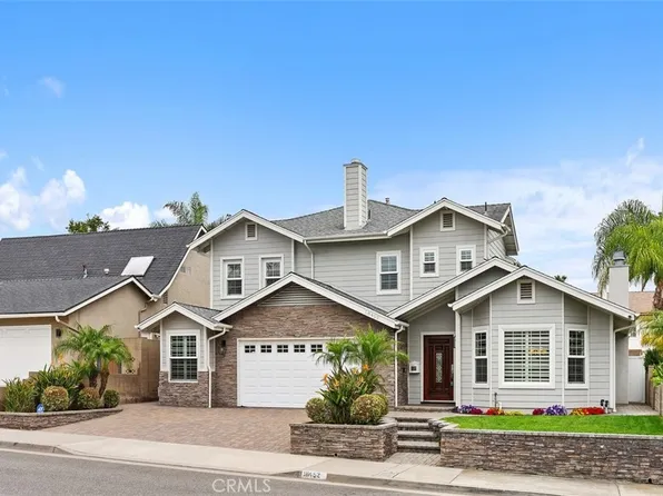 18452 Carnaby Ln, Huntington Beach, CA 92648