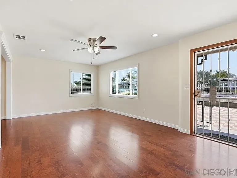 3942 Casita Way — Photo 3