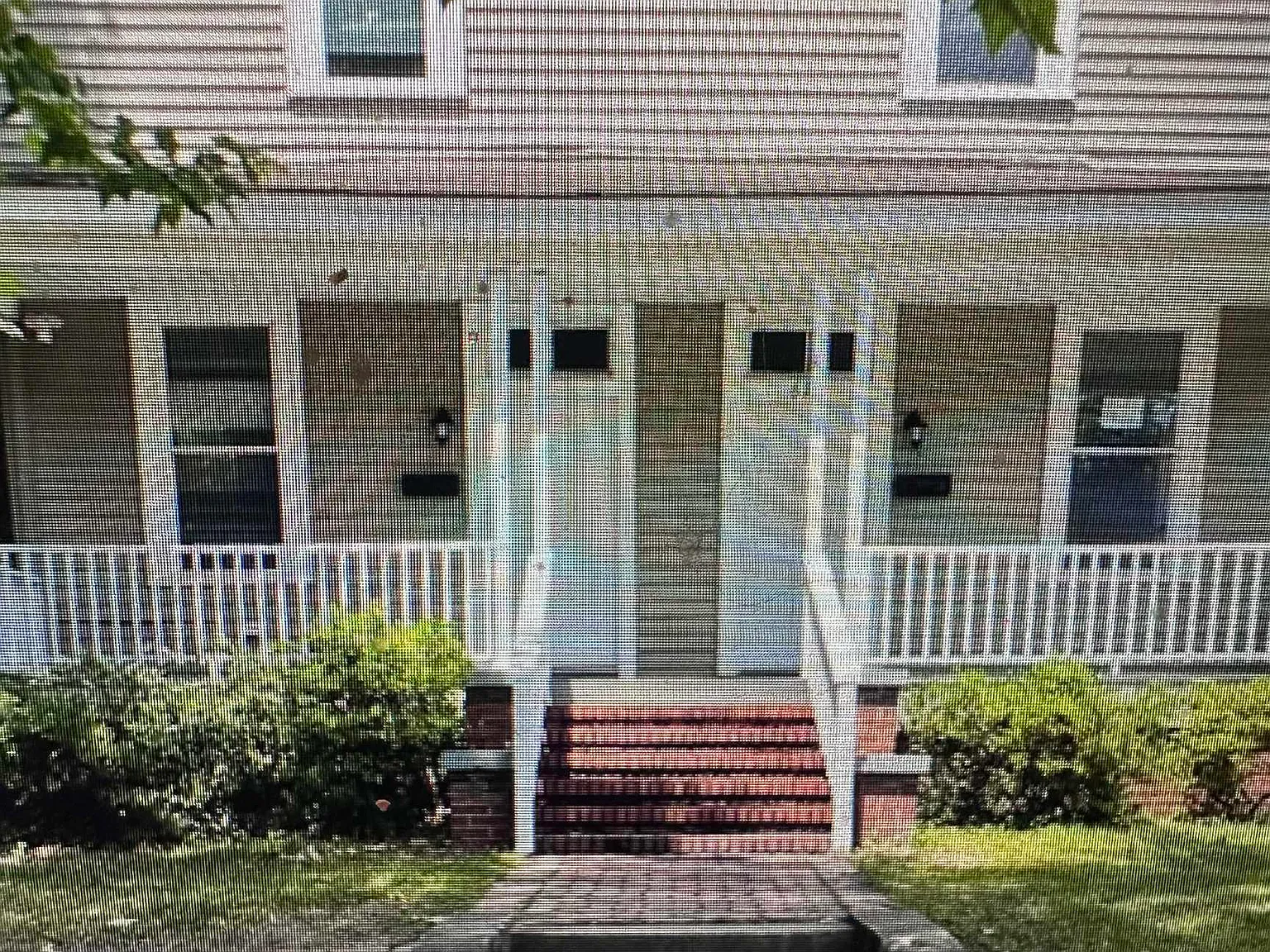 5 bed, 2040 sqft, $4,500 — Photo 1