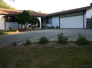 15250 Oak Hills Dr, Salinas, CA 93907