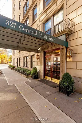 Rented by Town Residential | media 17