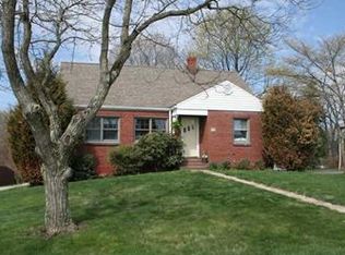 1505 Middlecrest Dr, Glenshaw, PA