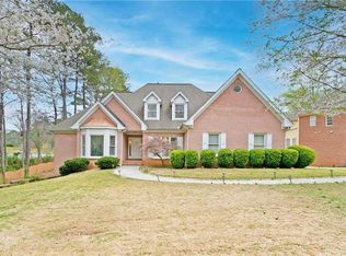 400 Cambria Ln SW, Lilburn, GA 30047
