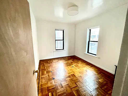 Rented by Pear NYC LLC | media 20