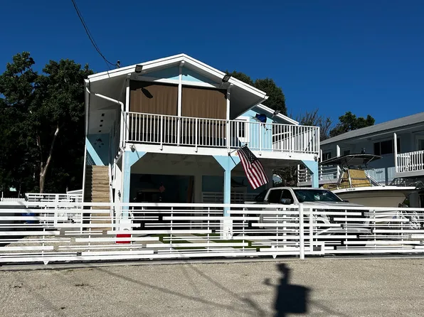 423 Mahogany Ave, Key Largo, FL 33037
