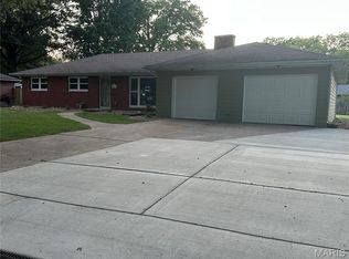 2439 Lynch Ave, Granite City, IL