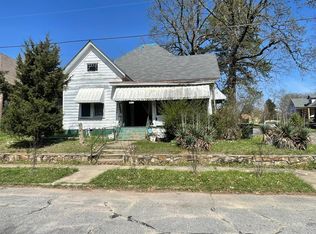 2300 W 18th St, Little Rock, AR 72202