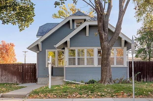 1st image of 4038 Hubbard Ave N