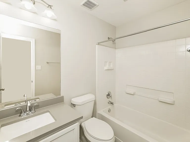 411 Saul St — Photo 14