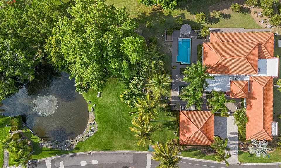 1st image of Costa Verde ACADEMY DRIVE #1