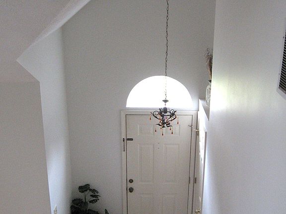 Two-story Foyer