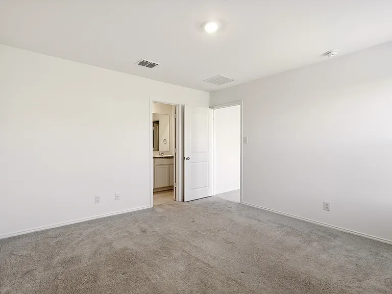 1714 High Perch Ln — Photo 10