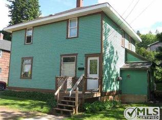 446 Jasper St, Ishpeming, MI 49849