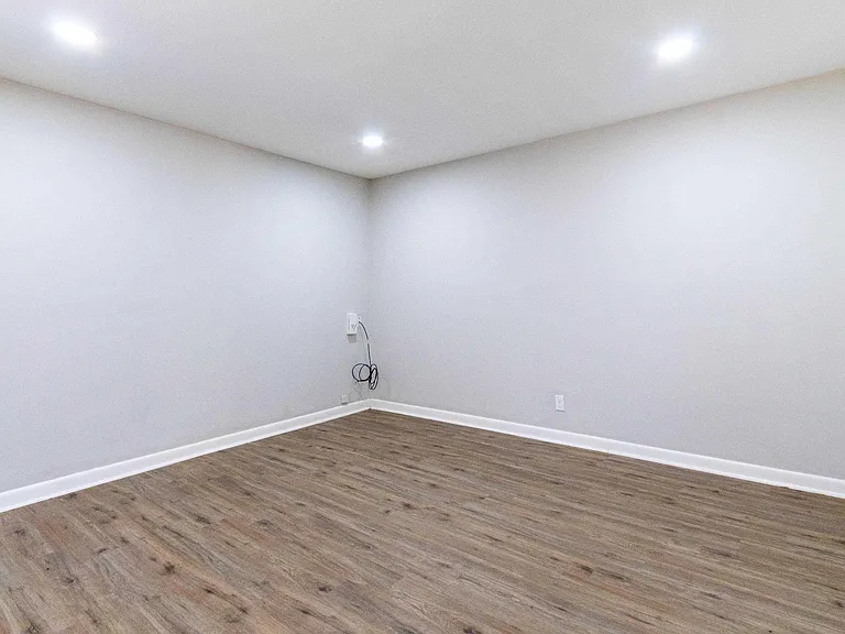 1608 Norman St — Photo 16