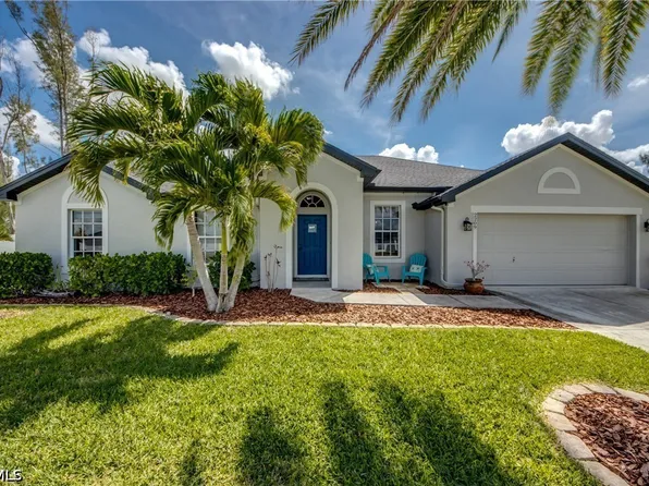 2209 NW 2nd Pl, Cape Coral, FL 33993