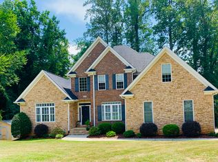 225 Woodstream Cir, Mooresville, NC 28117