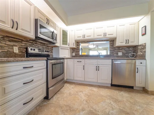 13100 SW 11th Court #405C, Pembroke Pines, FL 33027