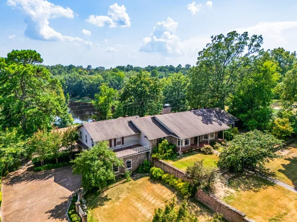 10 Pine Hill Cir, Texarkana, AR 71854