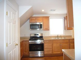 37 Stillman Ave #3, Pawcatuck, CT 06379