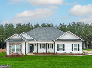 60 Cub Ln, Covington, GA 30016