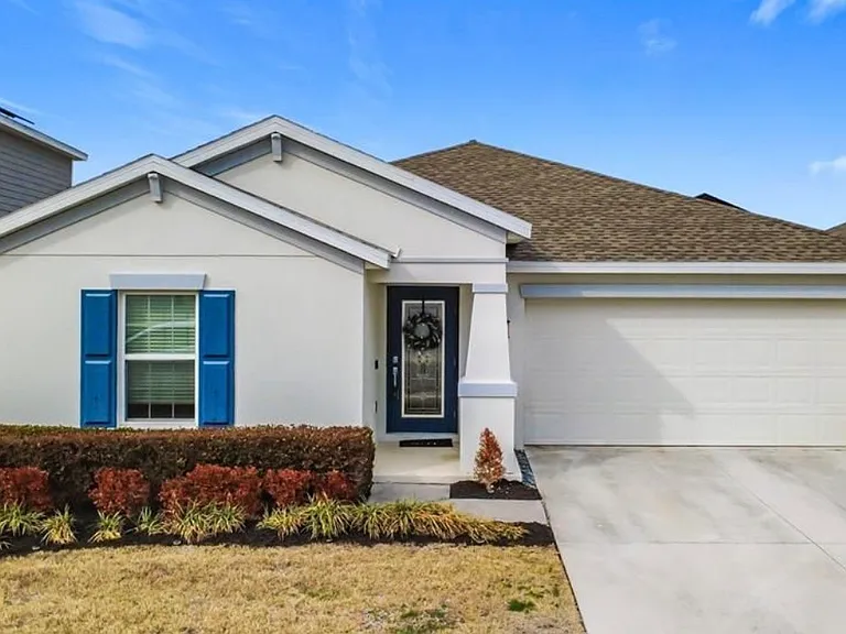 6952 Dilly Lake Ave — Photo 1