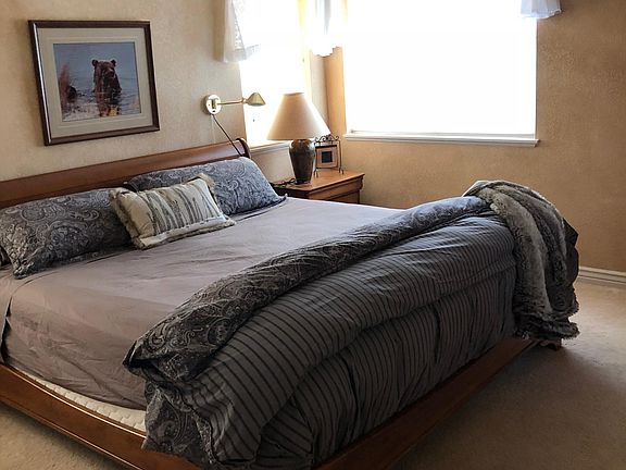 master with mountain views, bring your own bed, dresser provided