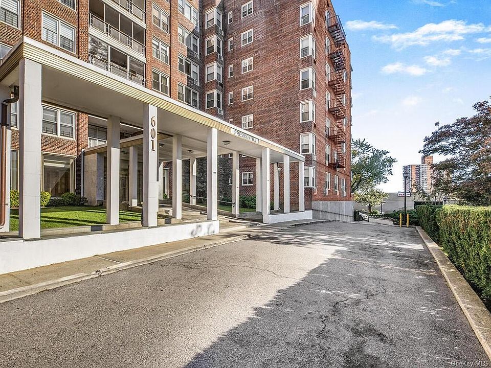 1st image of 601 Kappock St APT 2M