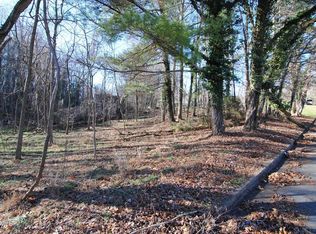 Oak Hill St, Abingdon, VA 24210