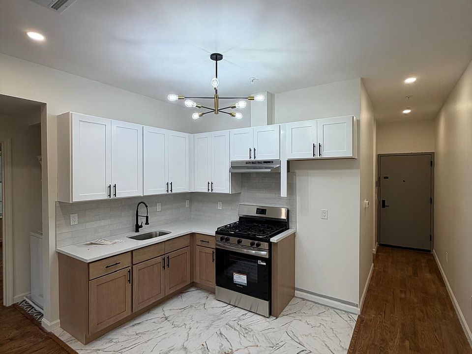 1st image of 161 Prospect St #2CC