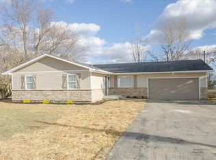 4441 Hope Dr, Middletown, OH 45042