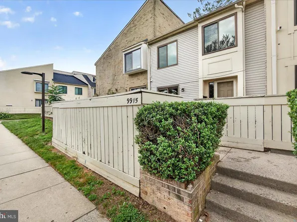 9915 Ridgeline Dr, Gaithersburg, MD 20886