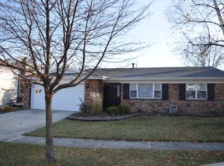 10 Lorraine Ave, Woodridge, IL