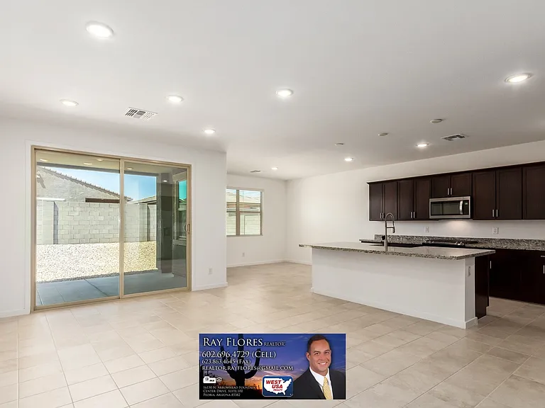 16038 W El Cortez Pl — Photo 3