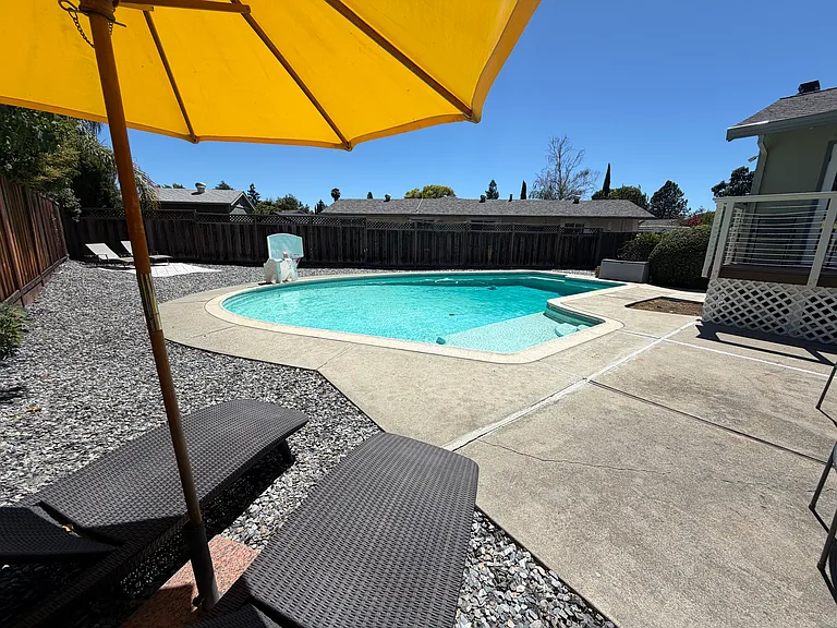 3623 Mahogany Ct — Photo 25